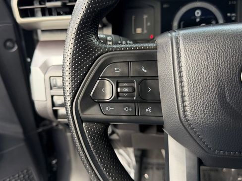 Used 2025 Toyota Tacoma SR5 image 20