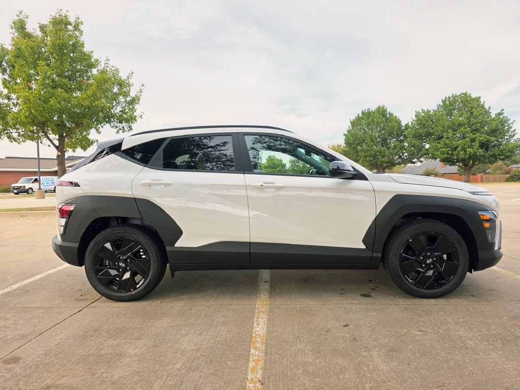 New 2027 Hyundai Kona SEL Sport FWD image 21