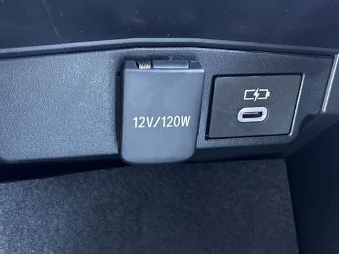 Used 2024 Toyota Corolla Cross AWD Hybrid image 32