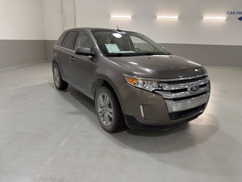 Used 2014 Ford Edge Limited w/ Equipment Group 301A AWD/4WD image 4