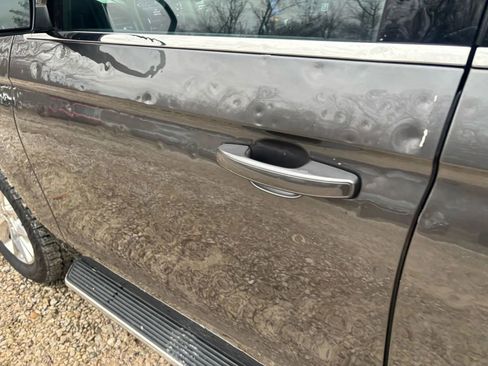 Used 2021 Ford Expedition XLT image 20