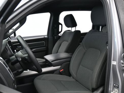 Used 2023 RAM 1500 Big Horn AWD/4WD image 11