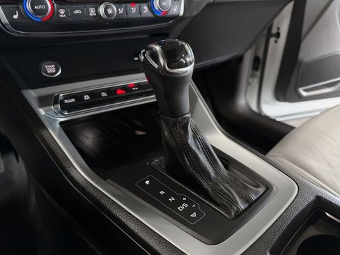 Used 2020 Audi Q3 2.0T Premium Plus w/ Premium Plus Package image 32