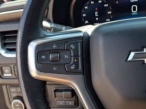 Used 2022 Chevrolet Tahoe Z71 w/ Off-Road Capability Package AWD/4WD image 23