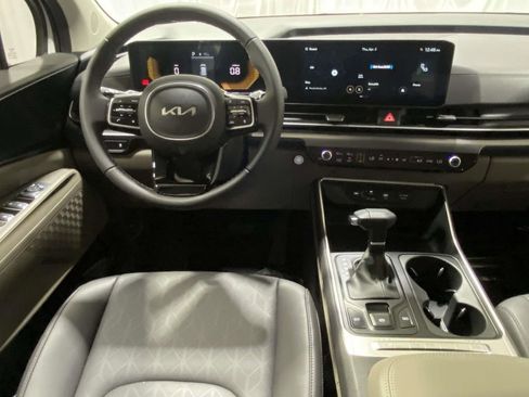 New 2026 Kia Carnival image 10