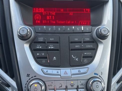 Used 2010 GMC Terrain SLT image 25