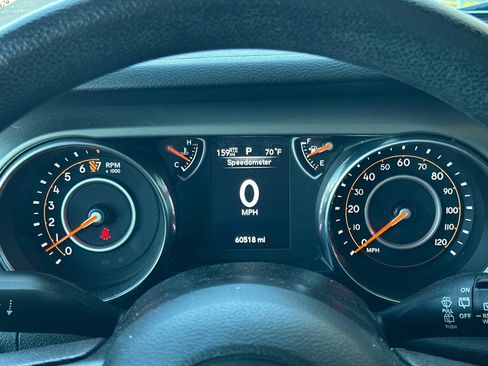 Used 2019 Jeep Wrangler Unlimited Sport AWD/4WD image 23