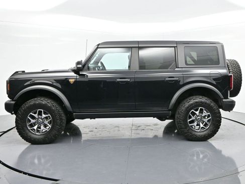 Used 2023 Ford Bronco Badlands image 4