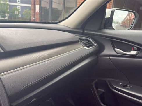Used 2020 Honda Civic LX image 25