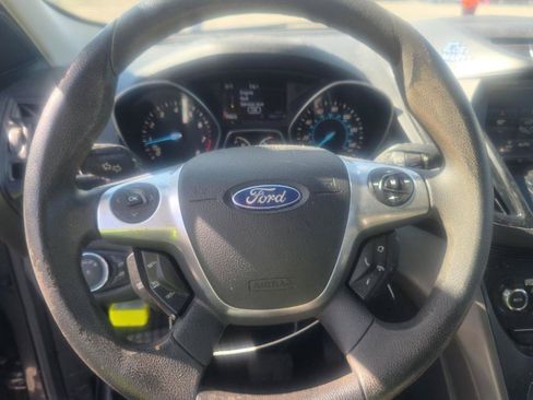 Used 2014 Ford Escape SE w/ Equipment Group 201A FWD image 13