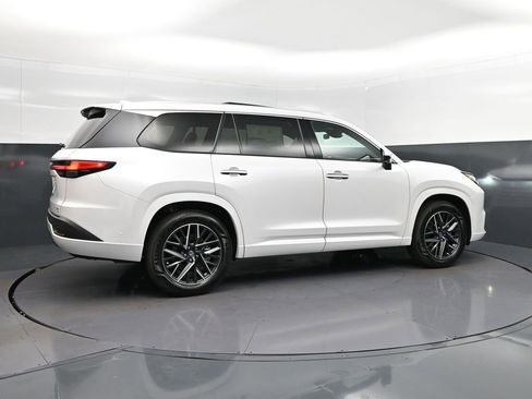 New 2026 Lexus TX 350 AWD image 8