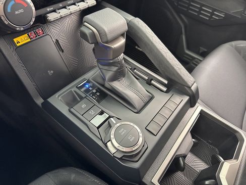 New 2025 Toyota Tacoma SR5 image 27