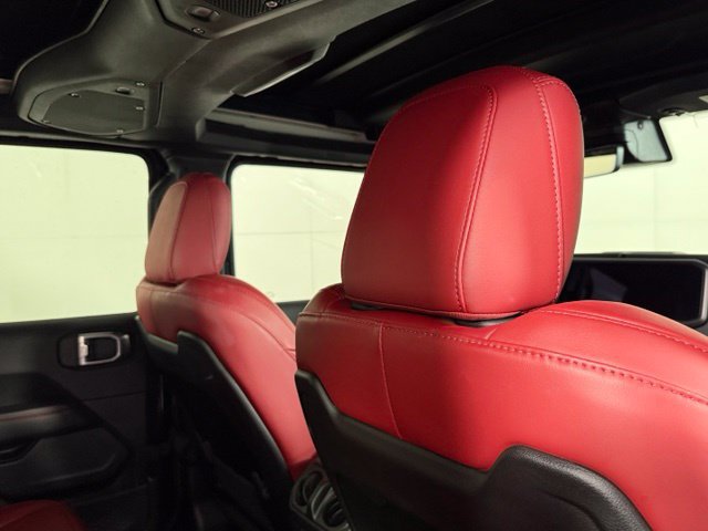 Used 2024 Jeep Wrangler Unlimited Rubicon 392 AWD/4WD image 30
