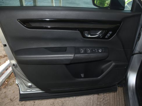Used 2024 Honda CR-V EX-L image 10