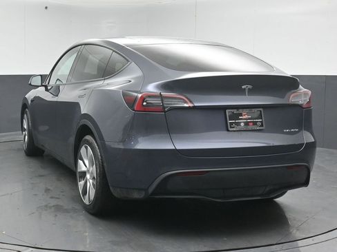 Used 2023 Tesla Model Y Long Range image 6