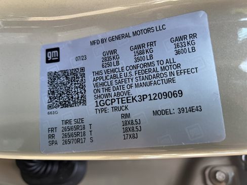 Certified 2023 Chevrolet Colorado Trail Boss w/ Technology Package image 34