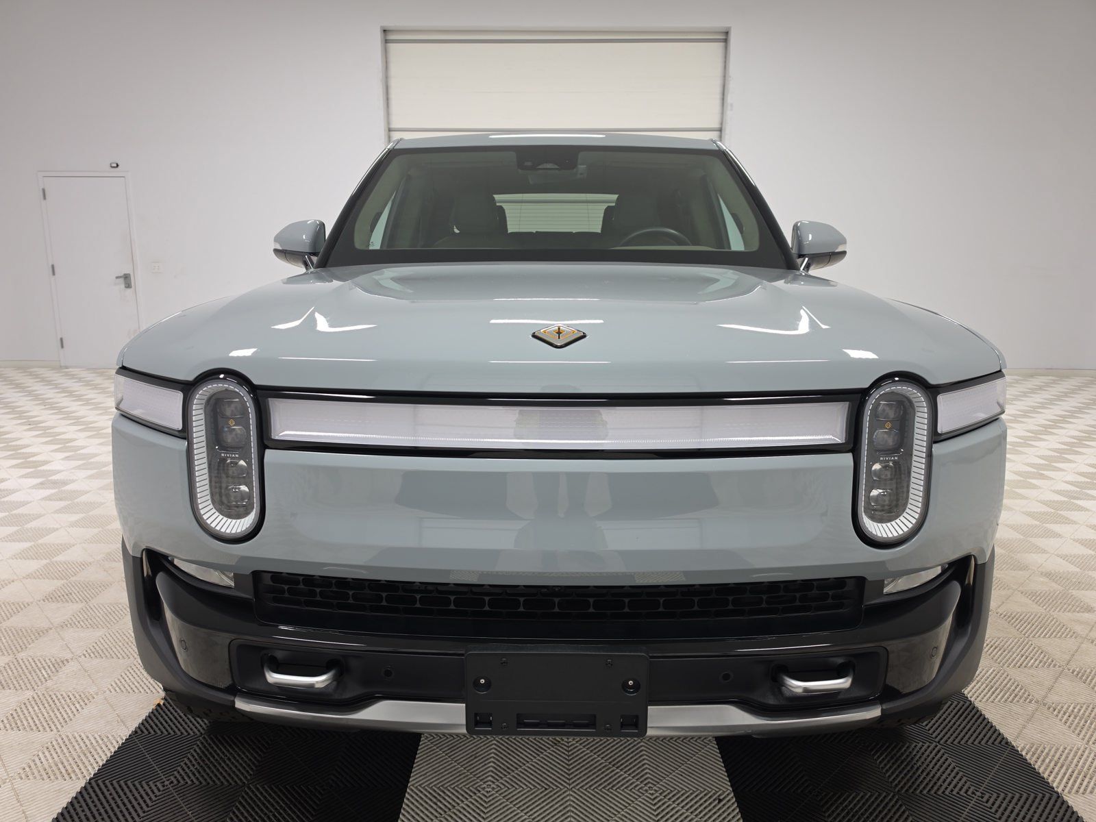 Used 2023 Rivian R1T Adventure Quad AWD/4WD image 8