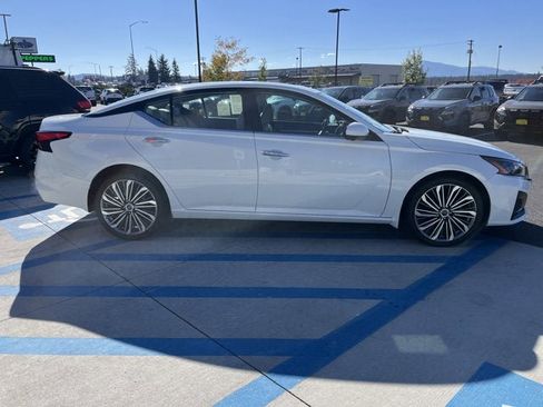Certified 2024 Nissan Altima 2.5 SL image 5