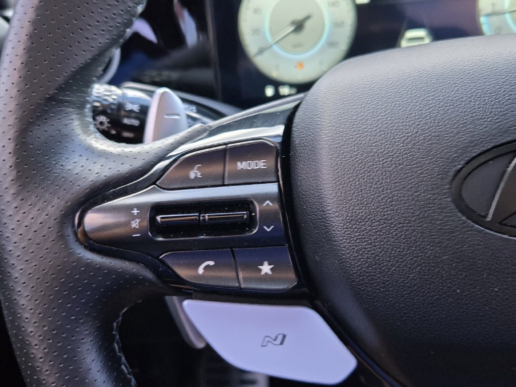 Certified 2024 Hyundai Elantra N FWD image 23