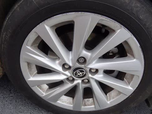 Used 2023 Toyota Camry LE image 26