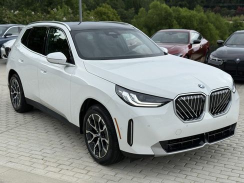 New 2026 BMW X3 xDrive30 w/ Premium Package image 8