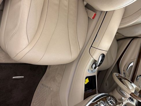 Used 2017 Mercedes-Benz S 550 4MATIC Sedan image 25