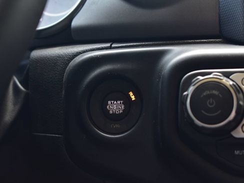 Used 2023 Jeep Wrangler Unlimited Sport AWD/4WD image 37