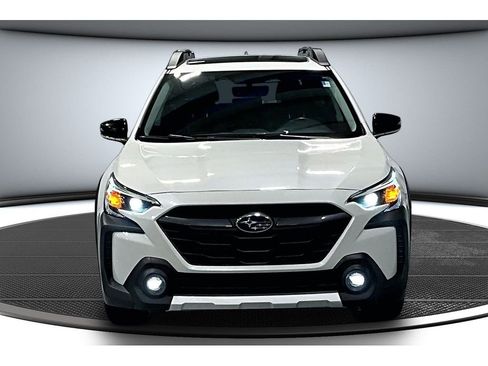 Used 2023 Subaru Outback Limited image 4