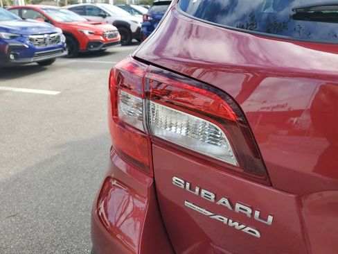 Used 2019 Subaru Outback 2.5i Premium image 27