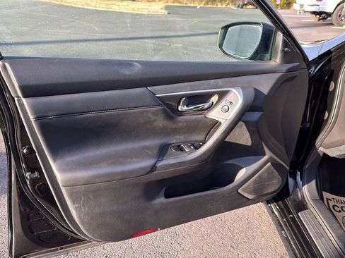 Used 2015 Nissan Altima 2.5 SL w/ Technology Package image 13