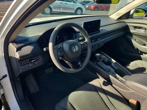 Certified 2023 Honda Accord EX image 20