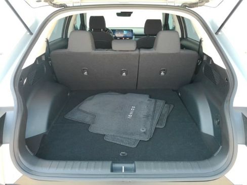 Used 2025 Hyundai Ioniq 5 SE RWD image 26