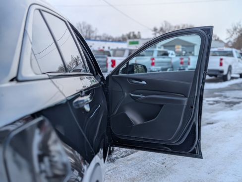 Used 2023 Cadillac XT4 Sport image 47