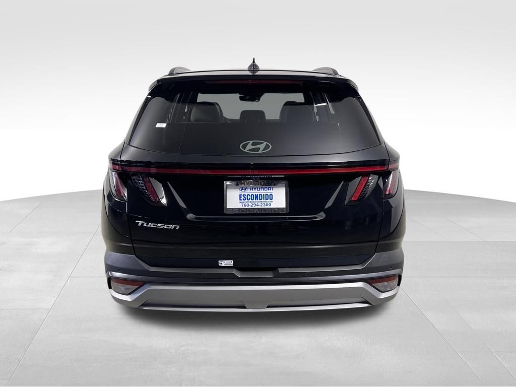 New 2026 Hyundai Tucson Limited FWD image 4