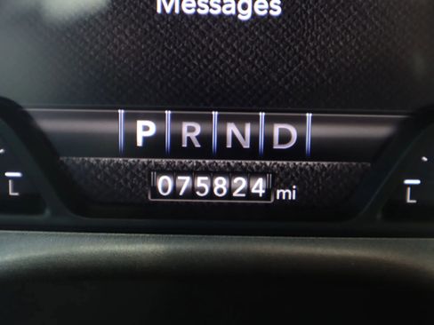 Used 2021 RAM 2500 Limited image 13