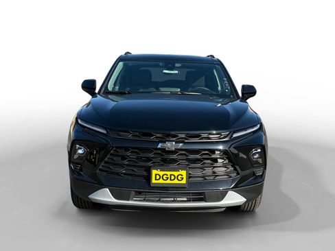 New 2025 Chevrolet Blazer LT w/ Midnight/Sport Edition image 8