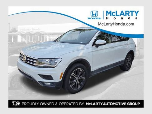 Used 2018 Volkswagen Tiguan SEL FWD image 1