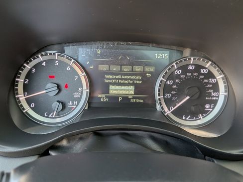 Used 2024 Toyota Highlander XLE image 20