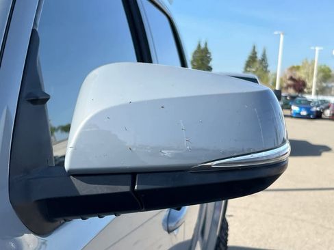 Used 2019 Toyota Tacoma TRD Sport w/ Technology Package image 21