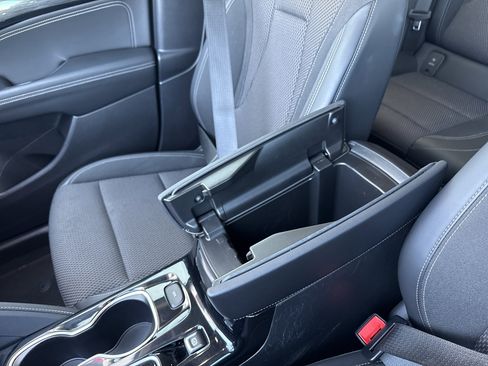 Used 2023 Buick Envision Preferred w/ Sport Touring Package image 18