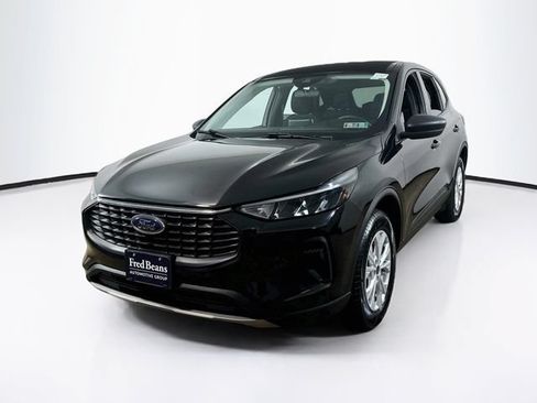 Certified 2025 Ford Escape Active AWD/4WD image 3