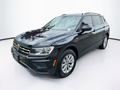 Used 2019 Volkswagen Tiguan SE AWD/4WD image 3