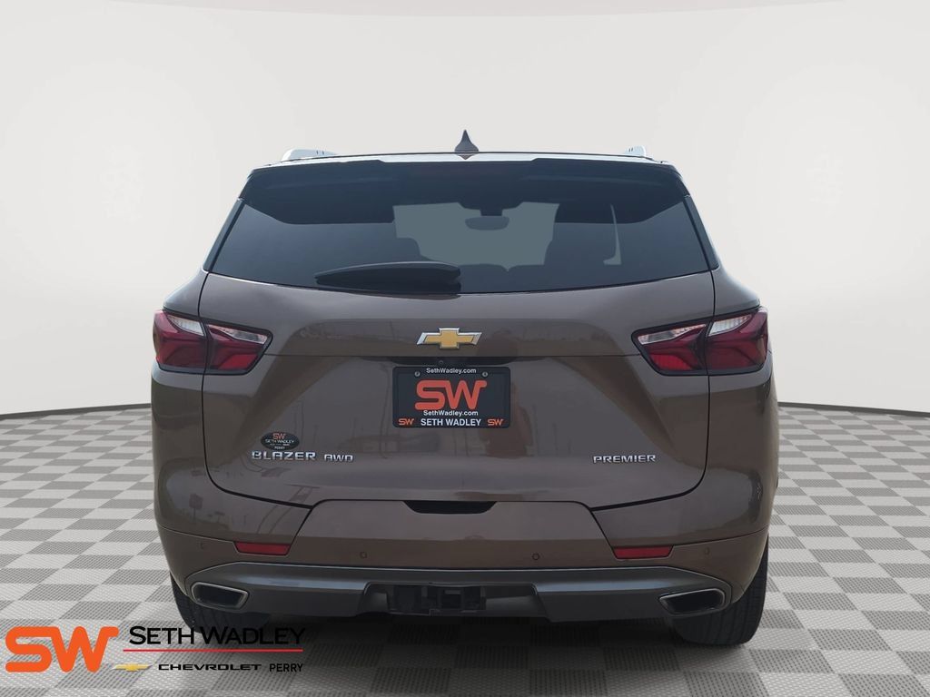 Used 2019 Chevrolet Blazer Premier w/ Driver Confidence II Package AWD/4WD image 4