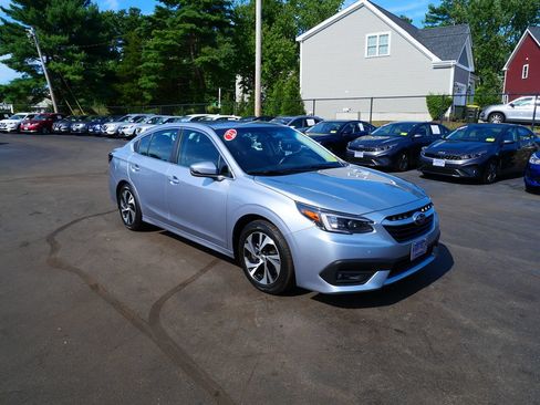 Used 2022 Subaru Legacy Premium AWD/4WD image 2