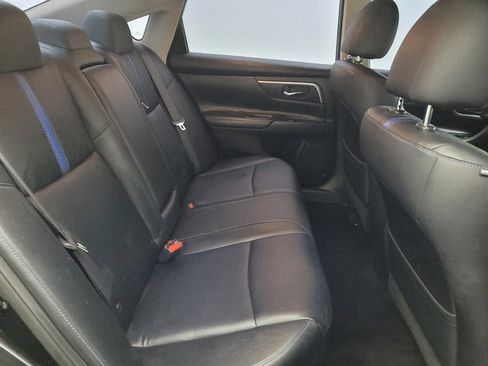 Used 2018 Nissan Altima 2.5 SR w/ SR Midnight Edition FWD image 19