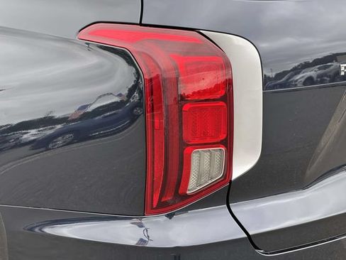 Certified 2021 Hyundai Palisade SEL w/ Convenience Package AWD/4WD image 11