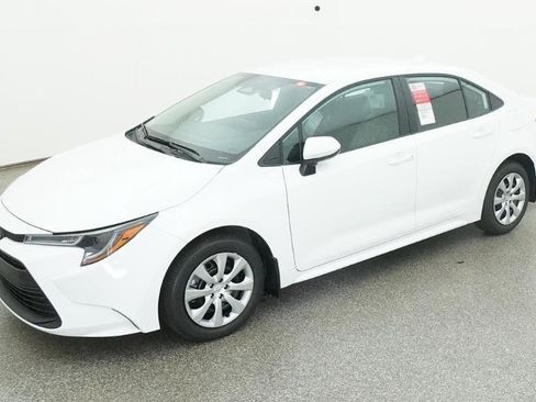 New 2026 Toyota Corolla LE image 1