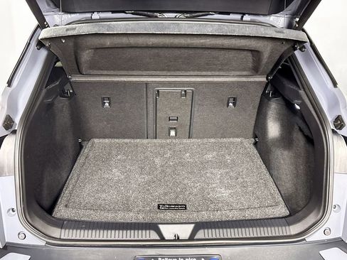Used 2023 Volkswagen ID.4 Pro S image 22