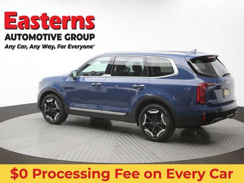Used 2025 Kia Telluride S FWD image 65