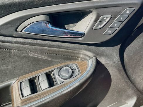 Used 2023 Chevrolet Malibu LT w/ Driver Confidence Package FWD image 18
